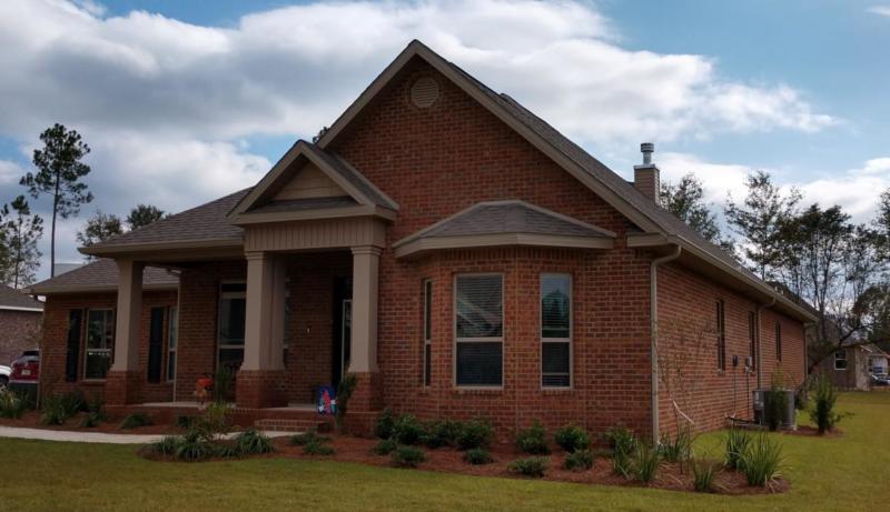 Seamless gutters in Pace 4